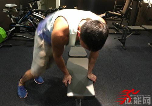 超级变态的间歇性训练计划-第8张图片-体能网