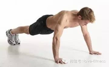 为什么你做俯卧撑胸肌没有感觉？-第2张图片-体能网