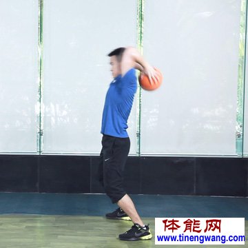 实心球训练方法大全-第13张图片-体能网 实心球训练方法大全-第13张图片-体能网