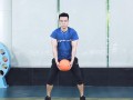 实心球过顶砸地练习技术动作