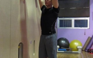 自由泳专项体能训练动作 自由泳专项体能训练动作