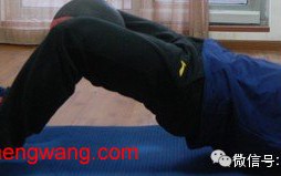 左大腿后侧肌肉拉伤诊断与康复 左大腿后侧肌肉拉伤诊断与康复